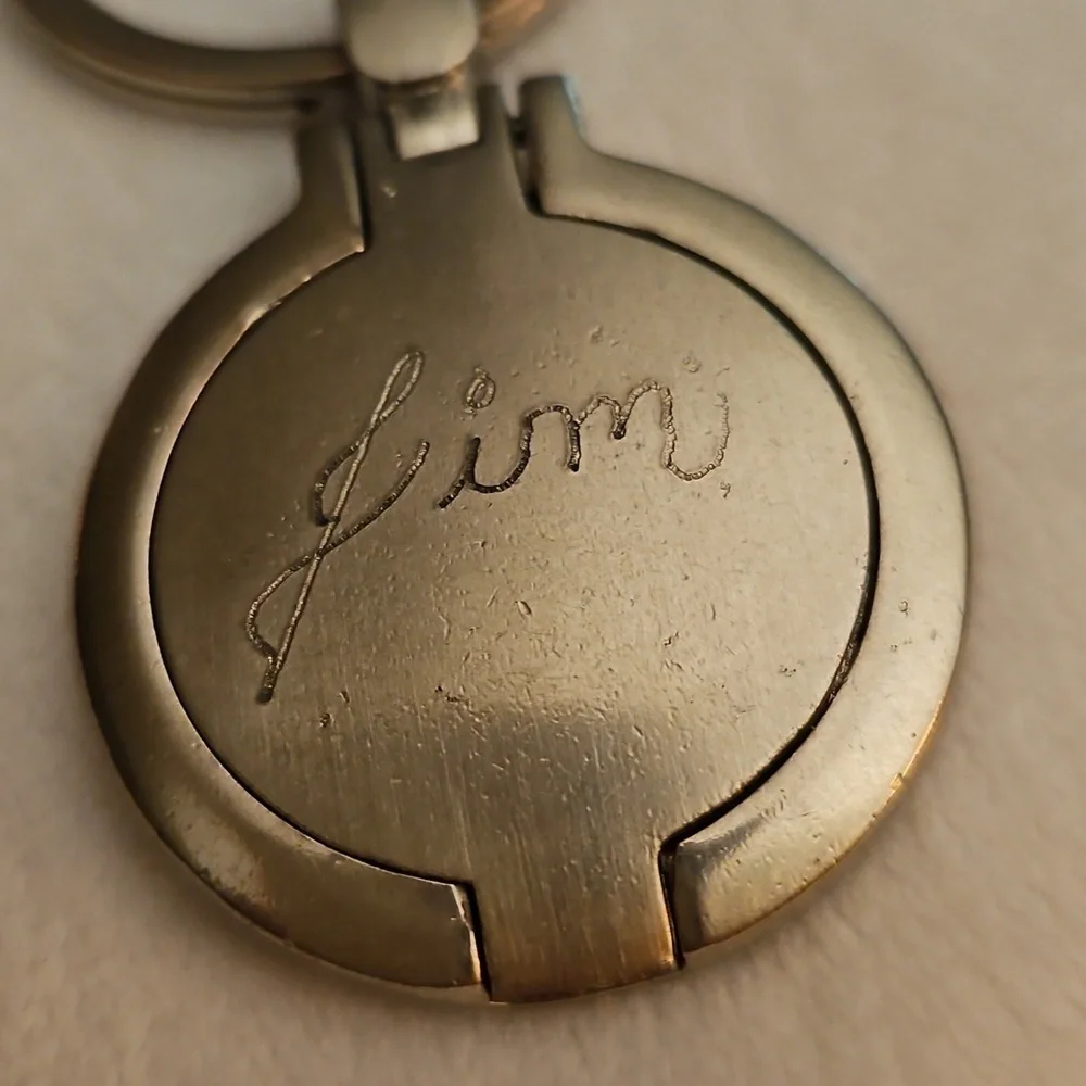 3/$30 Vintage 2001 Photo Locket Keychain with Engraving